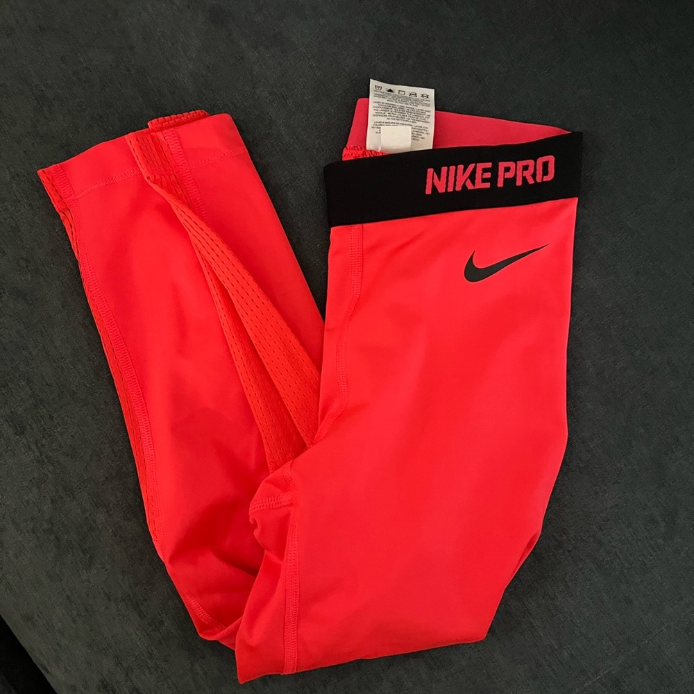 Nike dry fit leggings